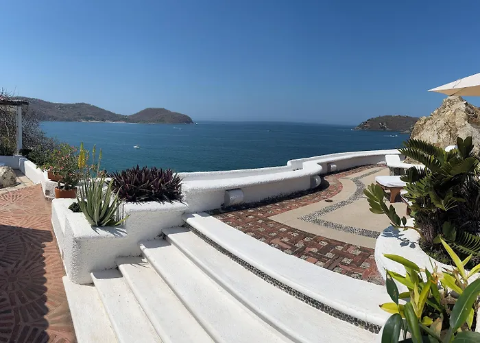 De La Roca Bed & Breakfast 3*