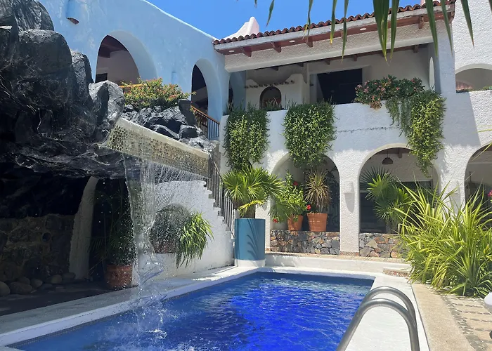 De La Roca Bed & Breakfast Zihuatanejo