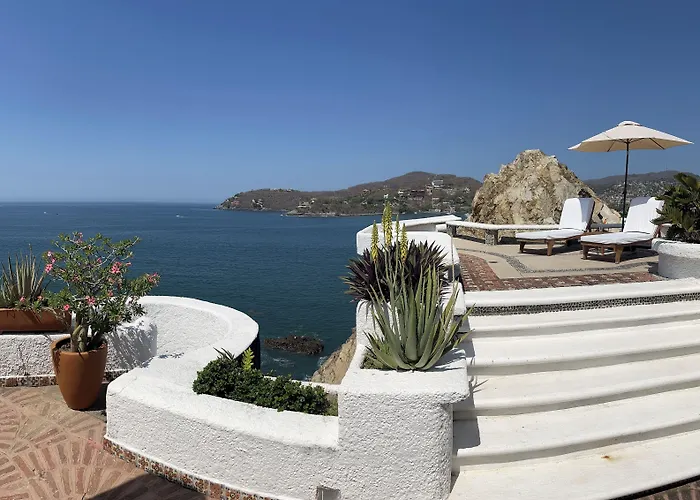 De La Roca 3* Zihuatanejo